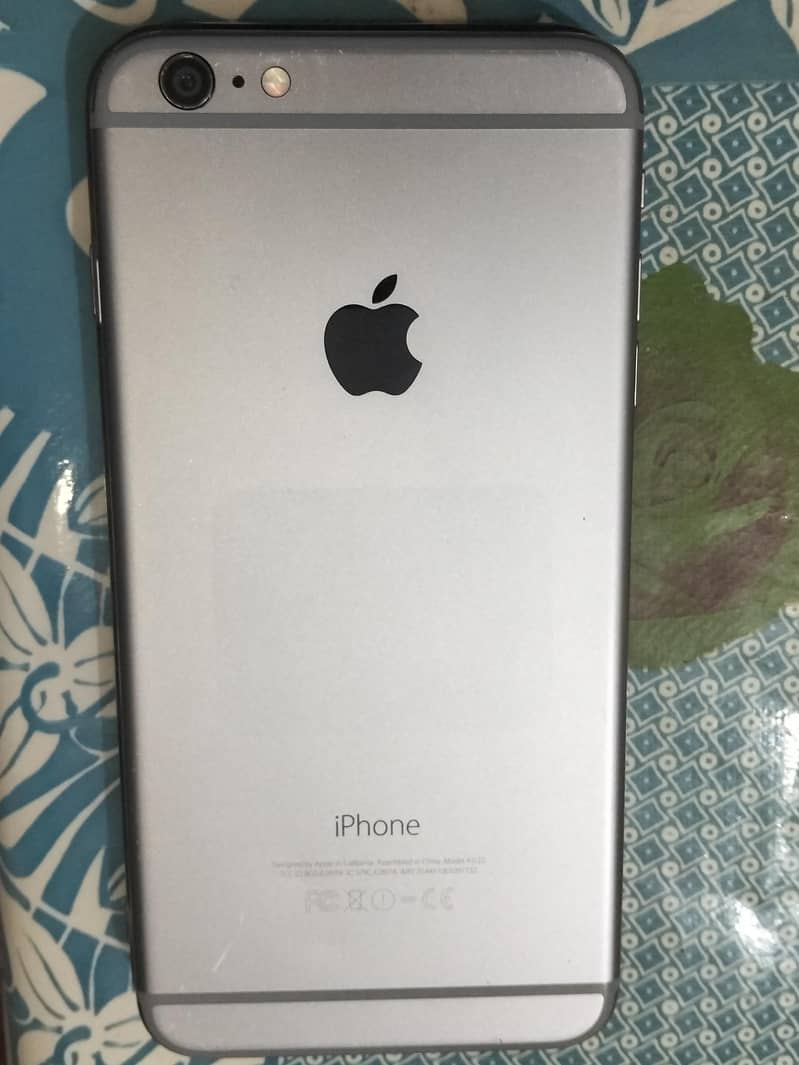 Apple iPhone 6 Plus 0
