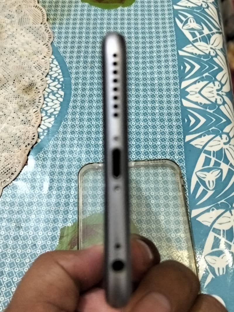 Apple iPhone 6 Plus 6