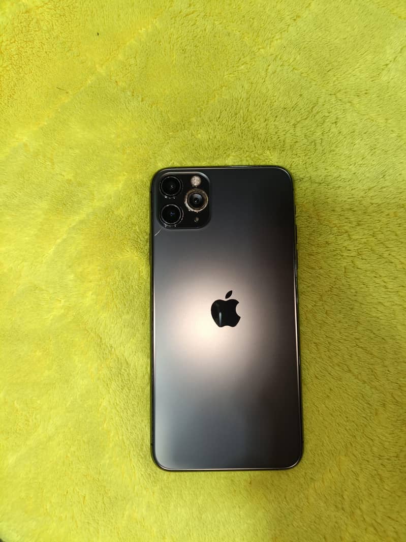 Apple iPhone 11 Pro Max 0