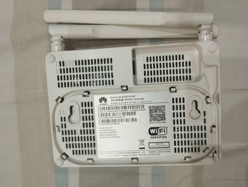 Huawei GPON Router. . . 1