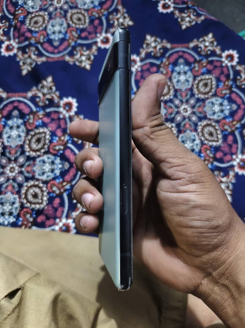 Google Pixel 6a 3