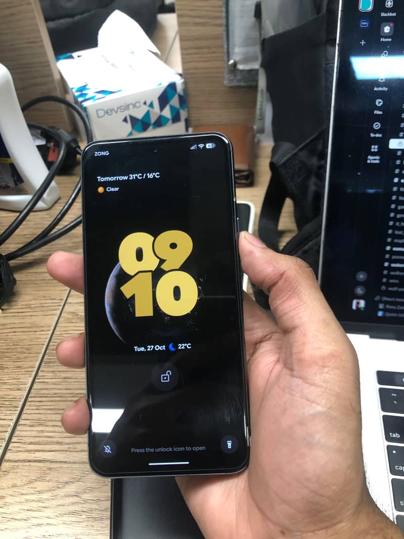 Google Pixel 8 1