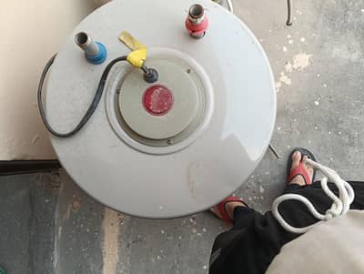 Electric geyser for sale