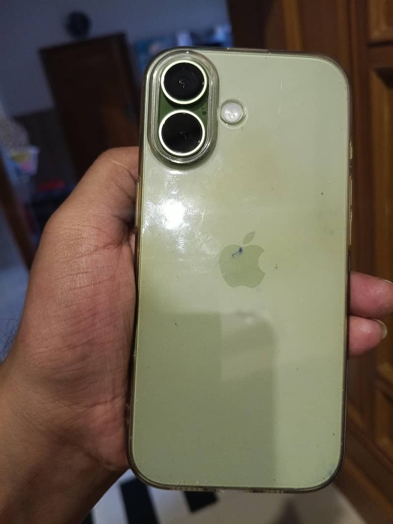 Apple iPhone 17 0