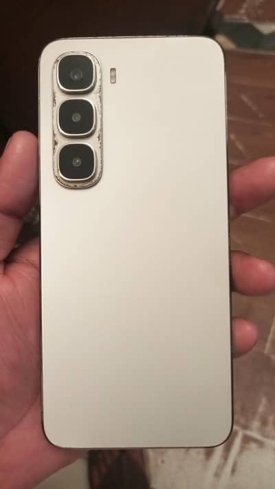 Infinix hot 60 i.           6/128