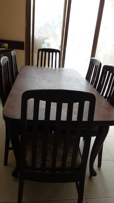 dining table