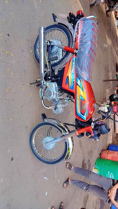 Bohat achi bike ha