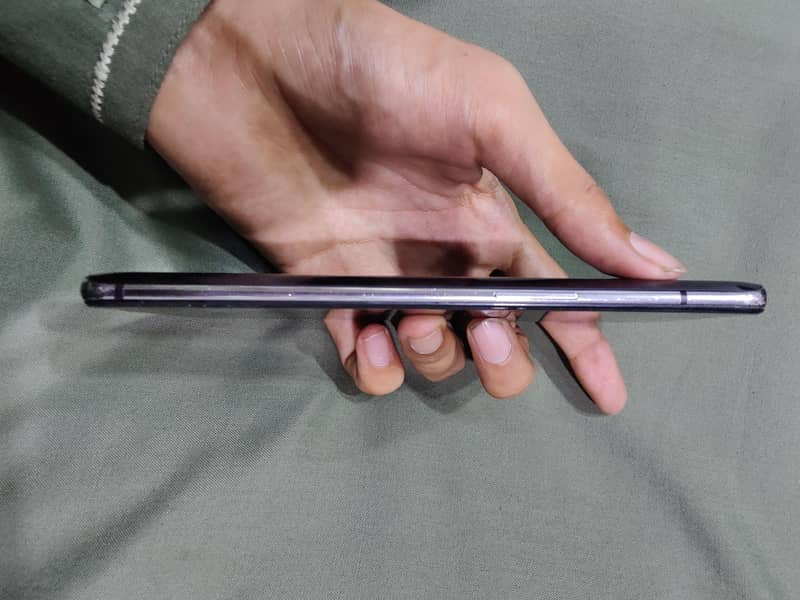 One Plus 7T 3