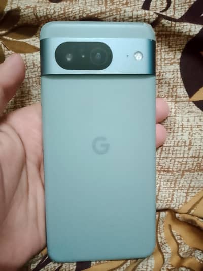 Google Pixel 8