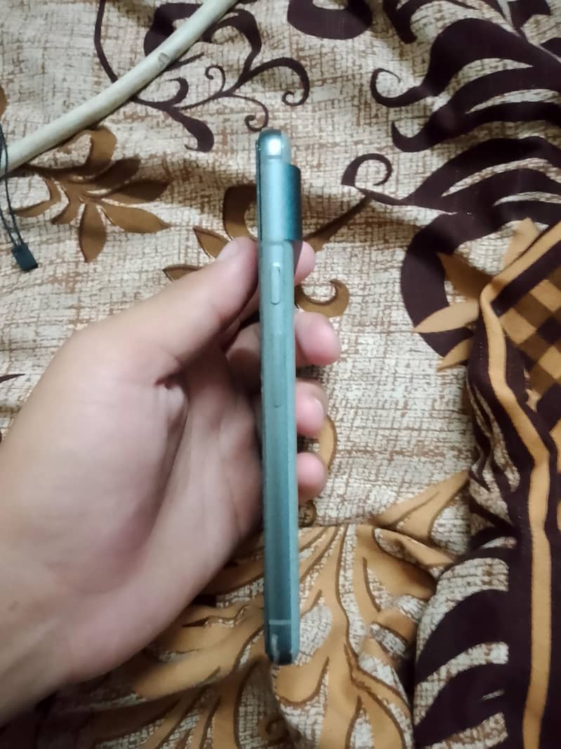 Google Pixel 8 2