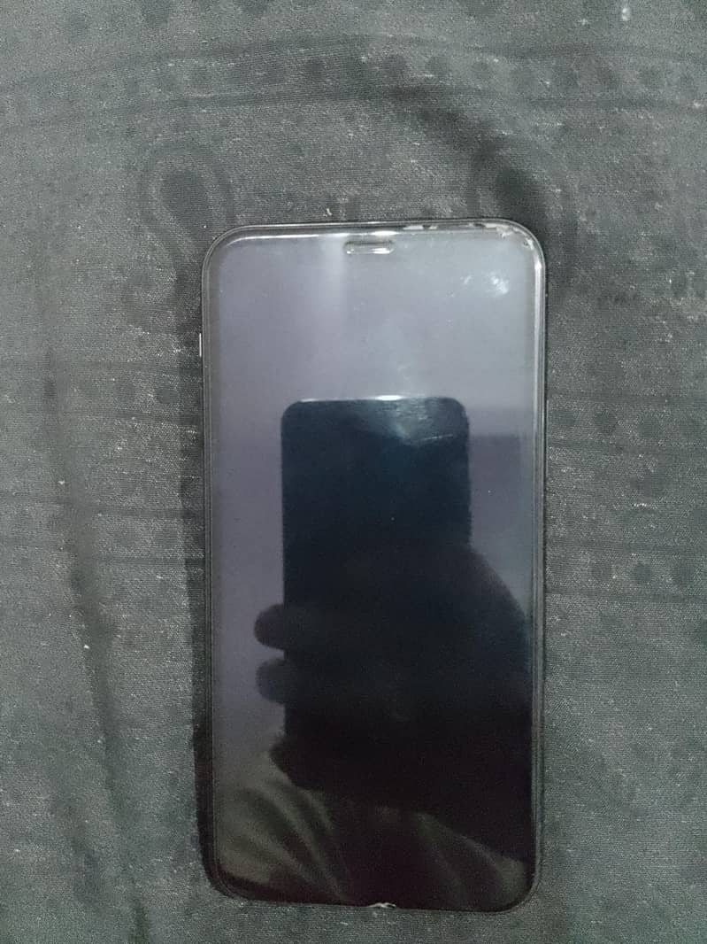 Apple iPhone 11 Pro 1