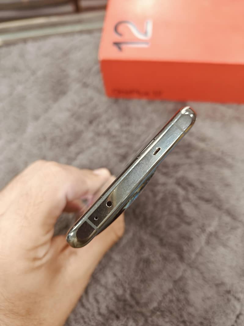 One Plus 12 6