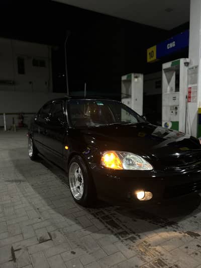 Honda Civic Oriel 2000