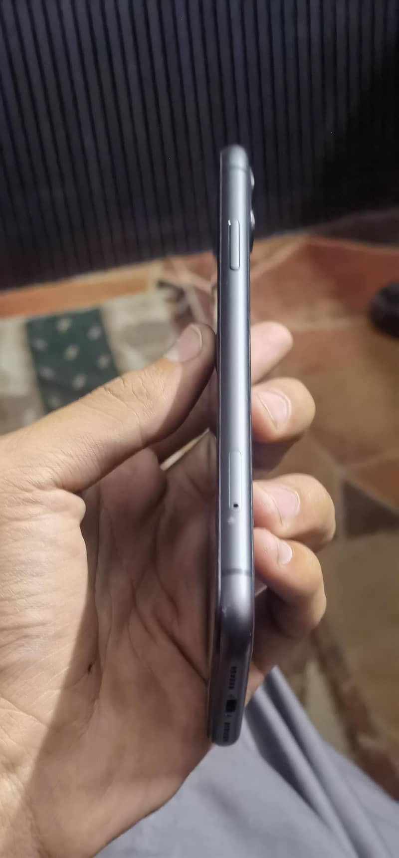 Apple iPhone 11 3