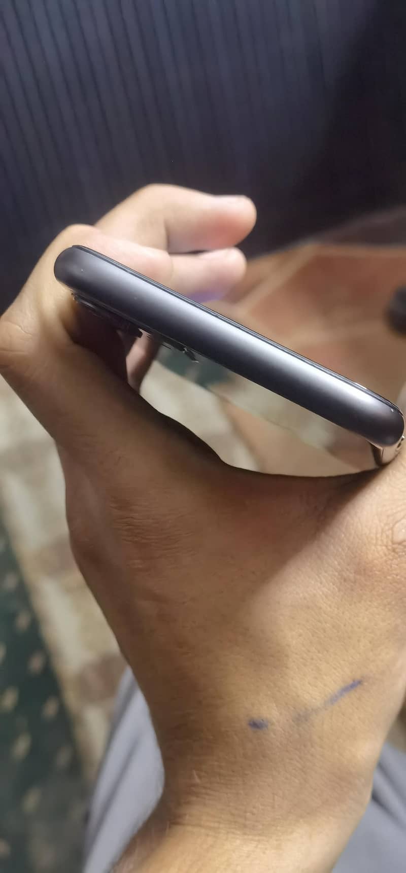Apple iPhone 11 6
