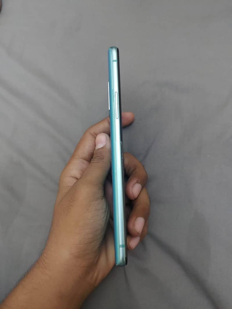 One Plus 8T 1