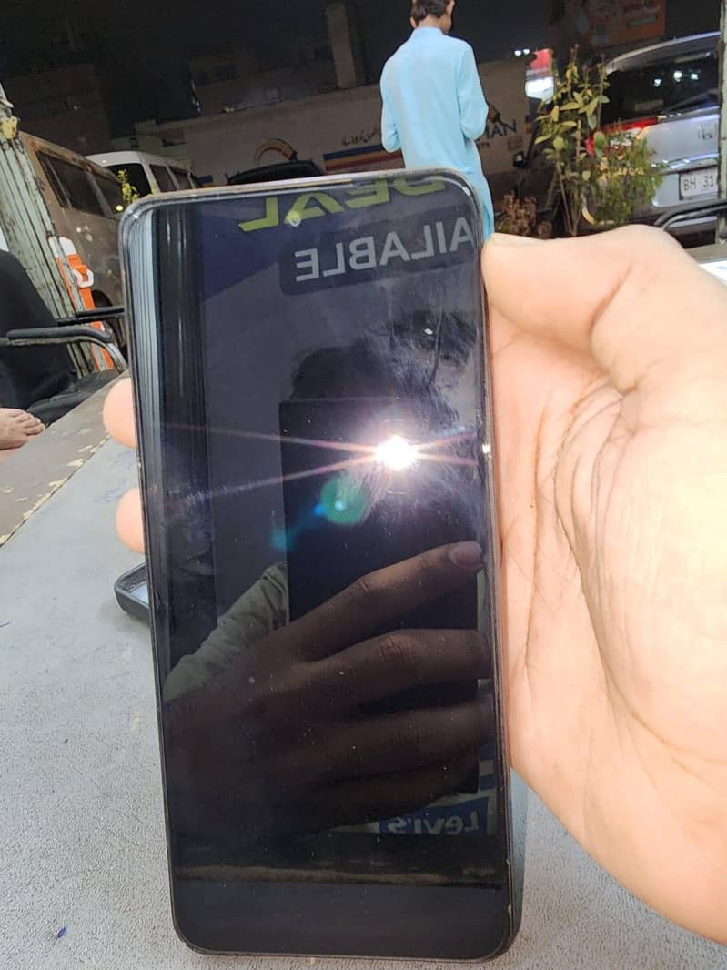 Realme C71 4