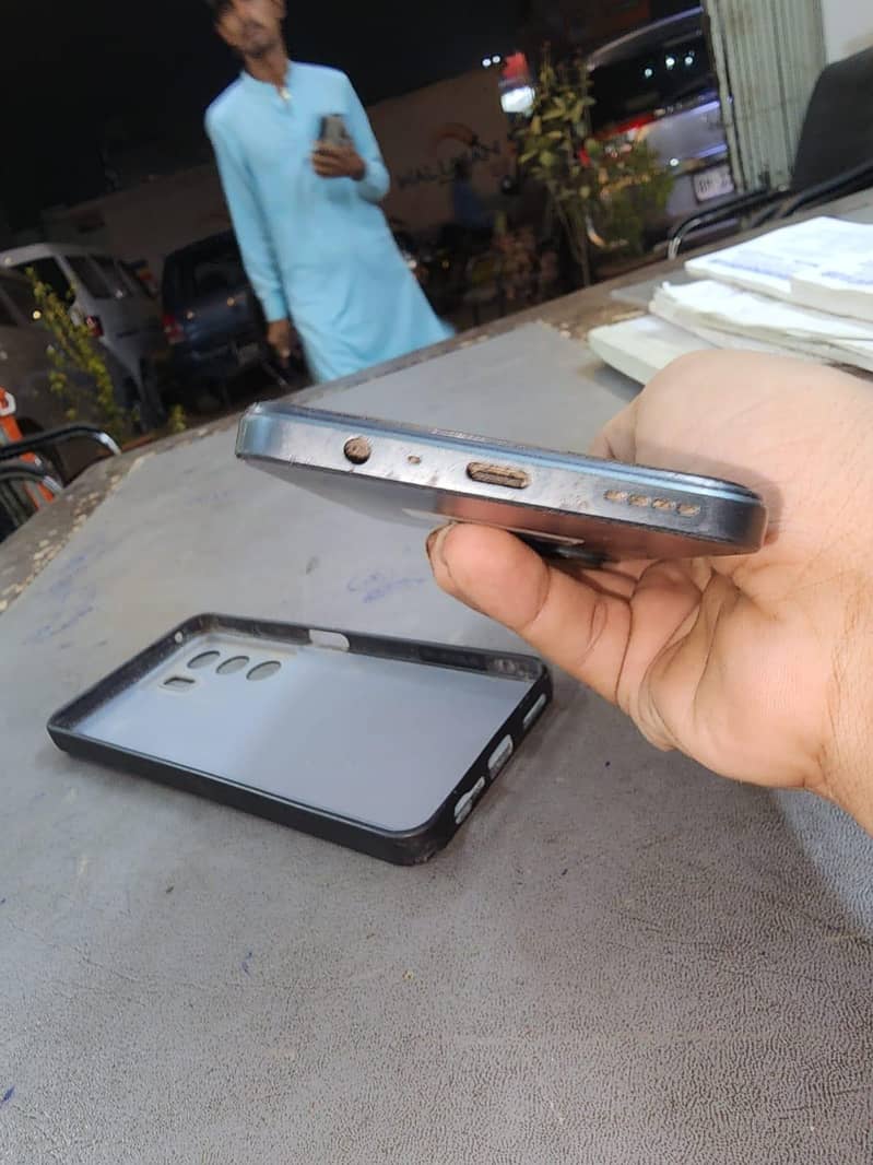 Realme C71 7