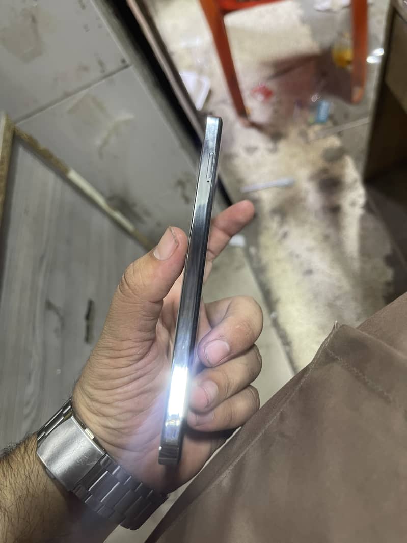 Tecno CAMON 20 8