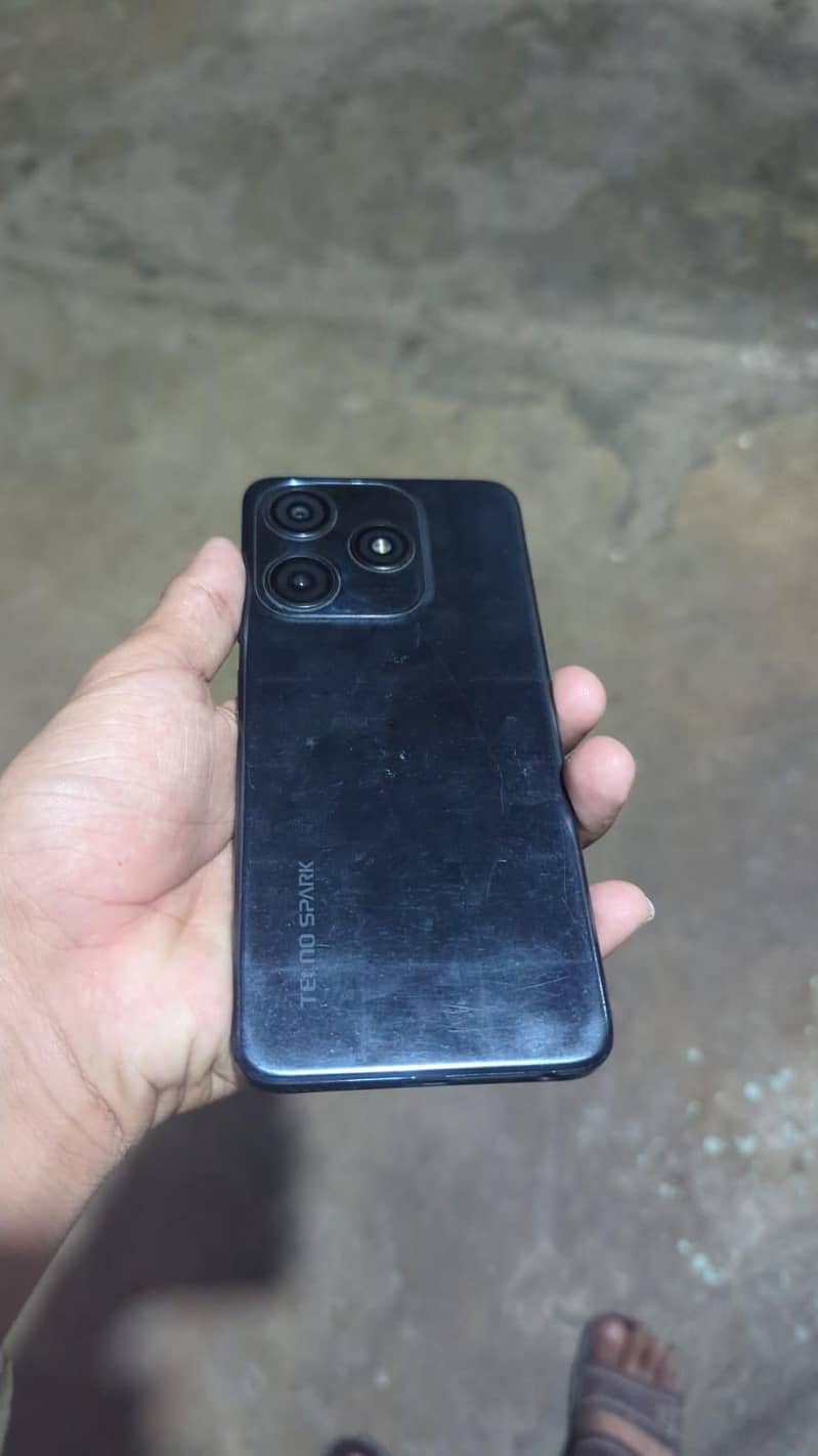 Tecno Spark 10C 0