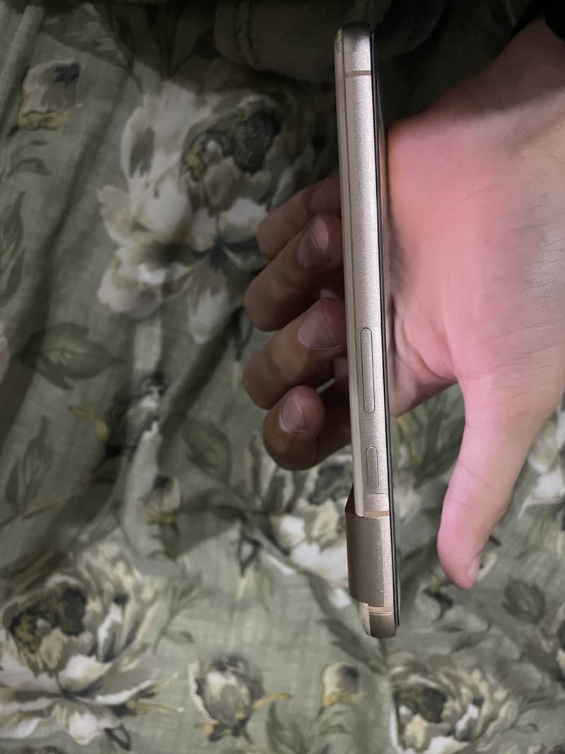 Google Pixel 8 1