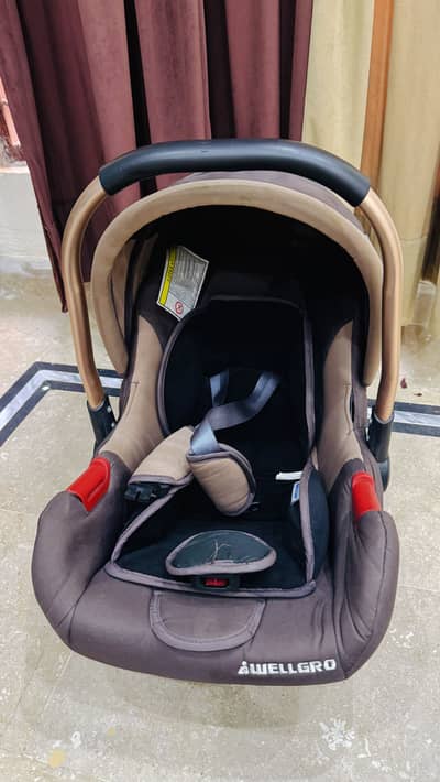 Baby cot plus car seat