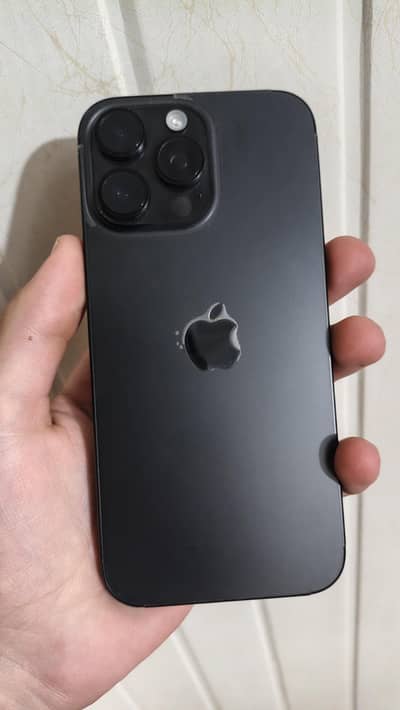 Apple iPhone 16 Pro Max
