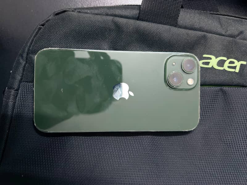 Apple iPhone 13 1
