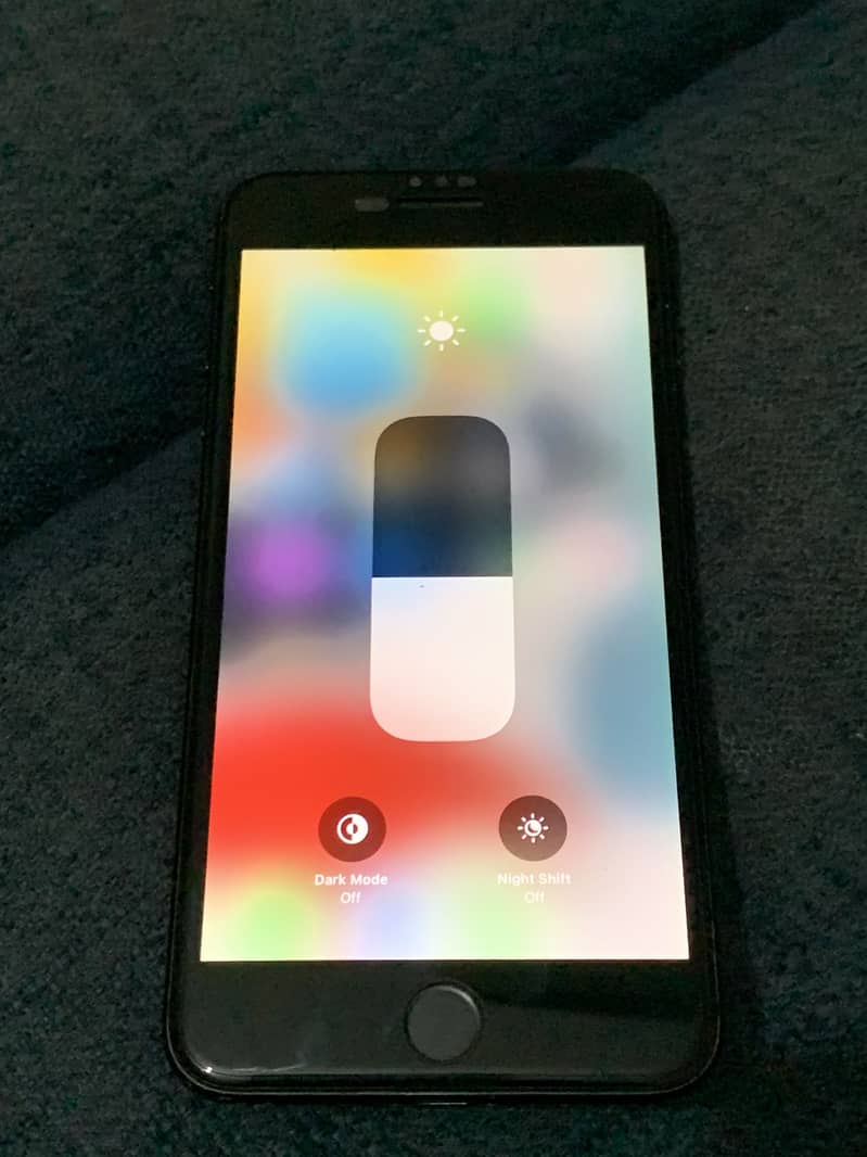 Apple iPhone 7 Plus 5