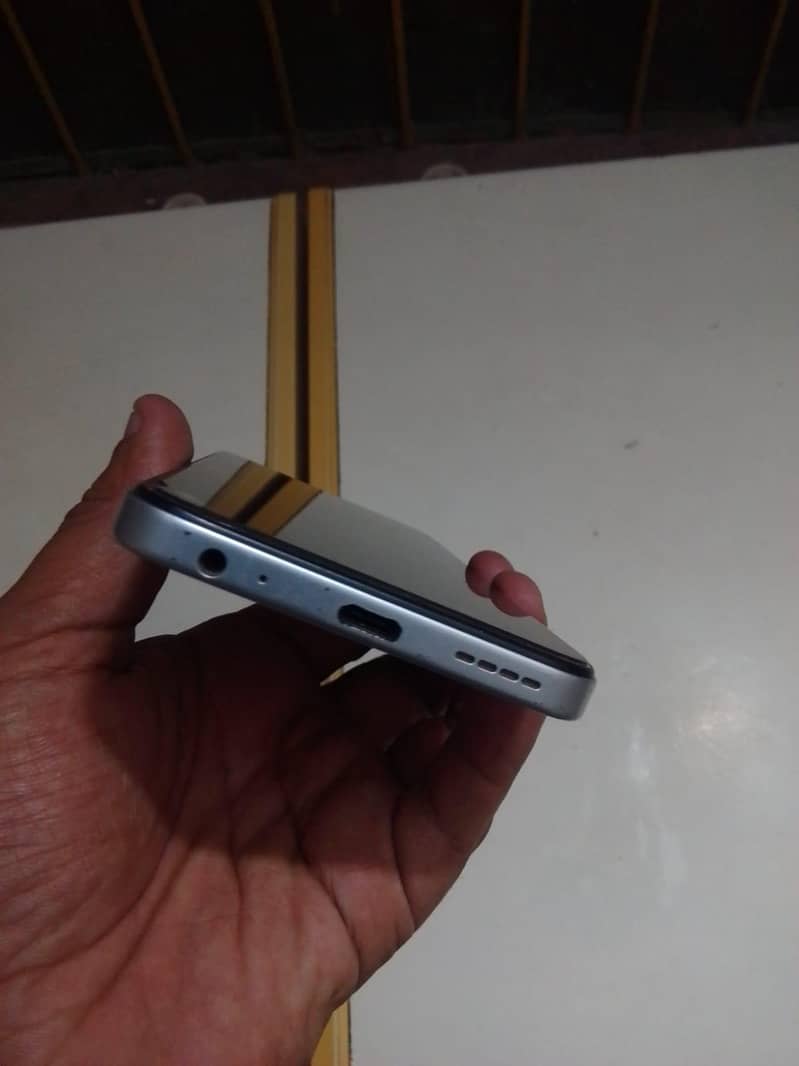 Infinix Smart 10 4