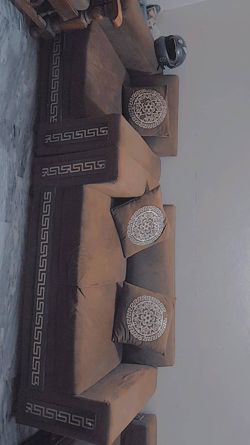 6 Seater sofa set 1