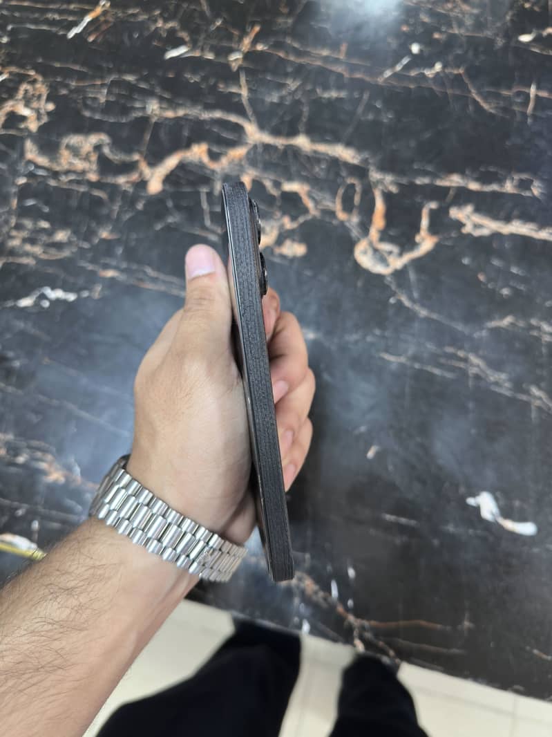 Apple iPhone 14 Pro 3