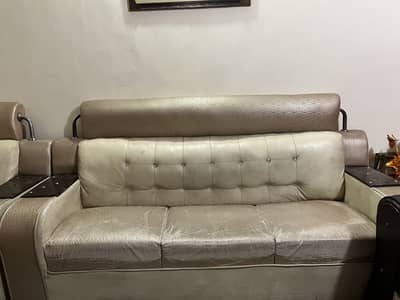Sofa set