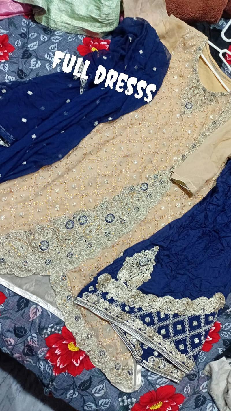 use dress 2