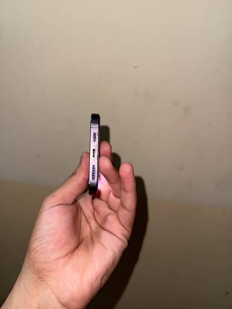 Apple iPhone 14 Pro Max 2