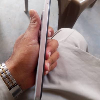 Vivo Y19s