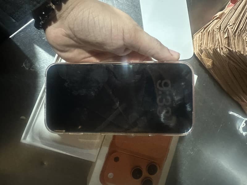 Apple iPhone 17 Pro Max 1