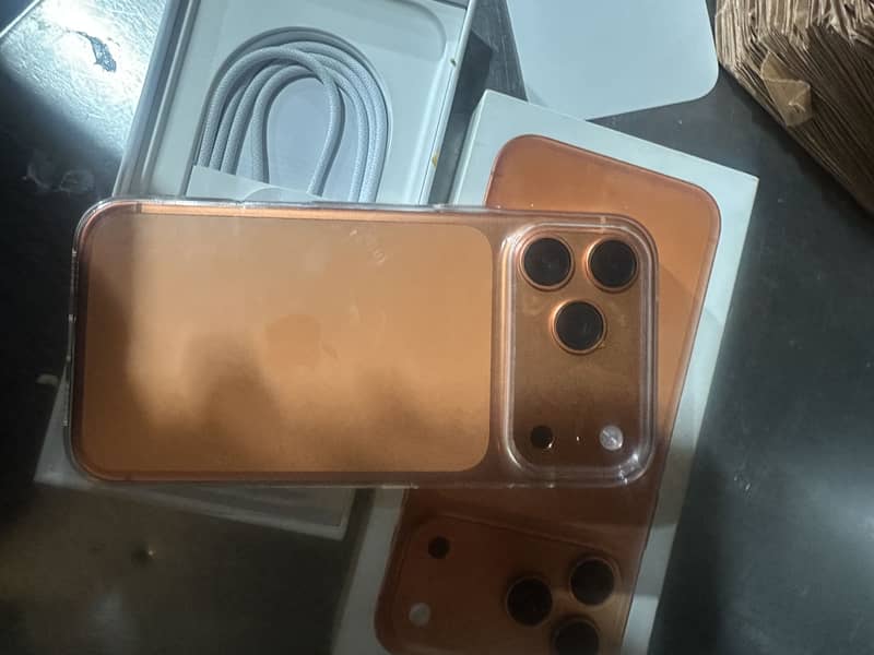 Apple iPhone 17 Pro Max 3