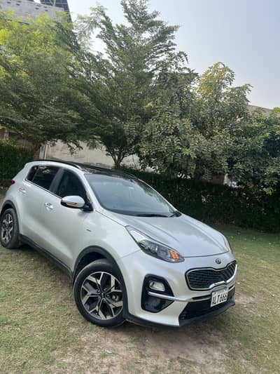 KIA Sportage awd 2022 total geniune 1 owner antique car
