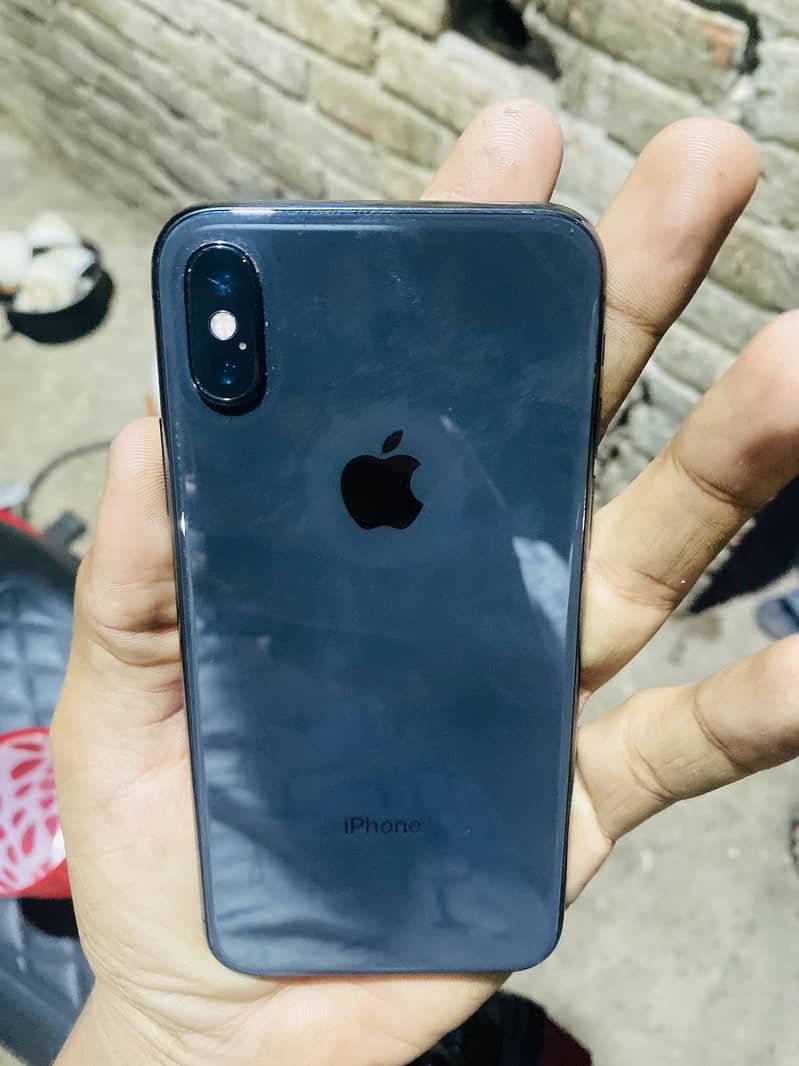 Apple iPhone X 3