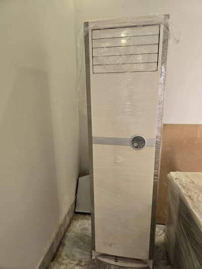 GREE Floor Standing / Cabinet AC For Sale - 2 Ton (24000 BTU)