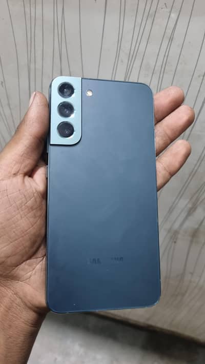 Samsung Mobile S22 Plus