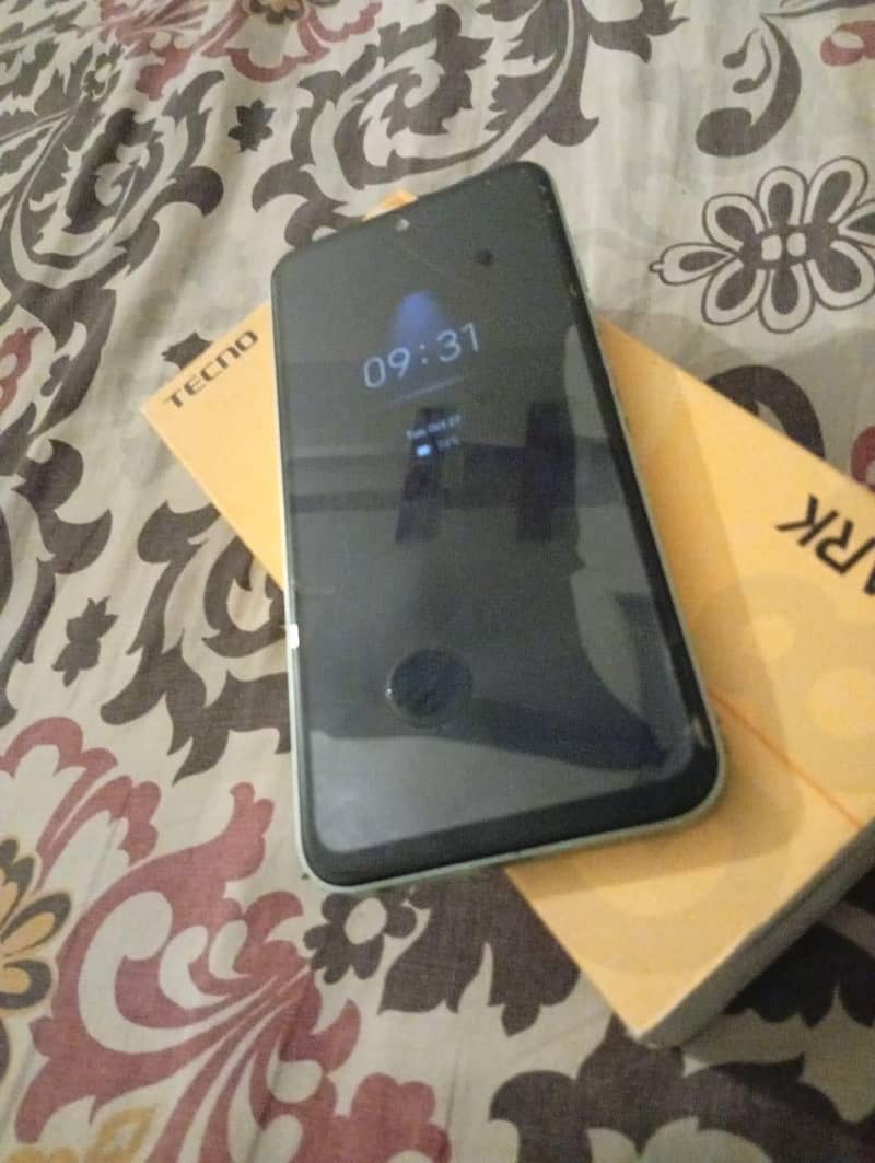 Tecno SPARK 30C 0