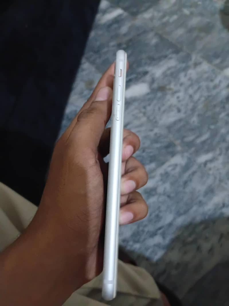 iphone 8 plus 2