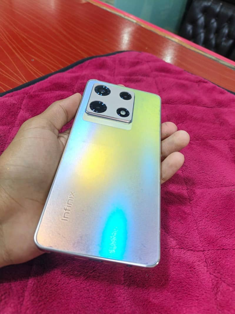 Infinix Note 30 Pro 0