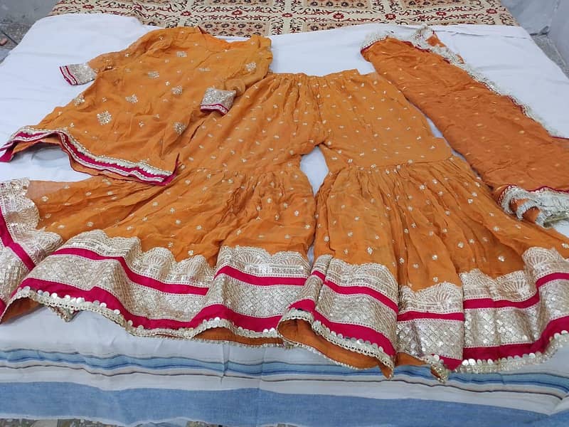 mehandi dress 0