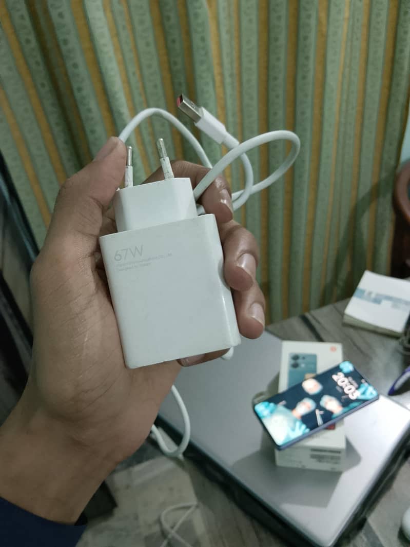 Xiaomi Redmi Note 13 Pro 4