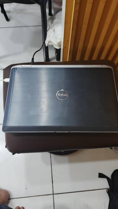 Dell Latitude E6530 Intel Core i7 3520M 2.90GHZ