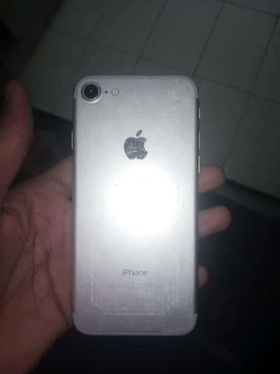 Apple iPhone 7