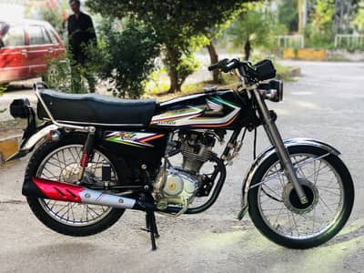 Honda CG-125 (Model 2016) Total Genuine